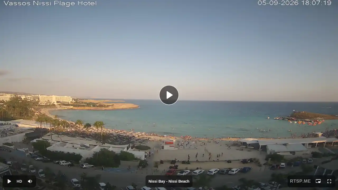Webcam snapshot from :city — September 5, 2026 15:00