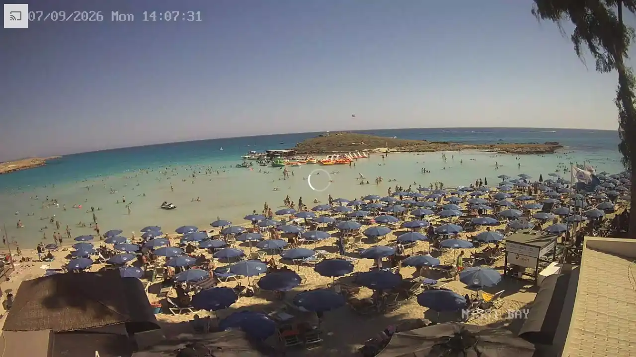 Webcam snapshot from :city — September 7, 2026 12:00