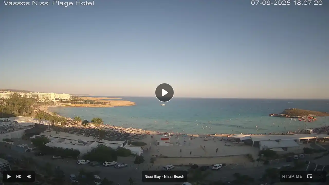 Webcam snapshot from :city — September 7, 2026 15:00