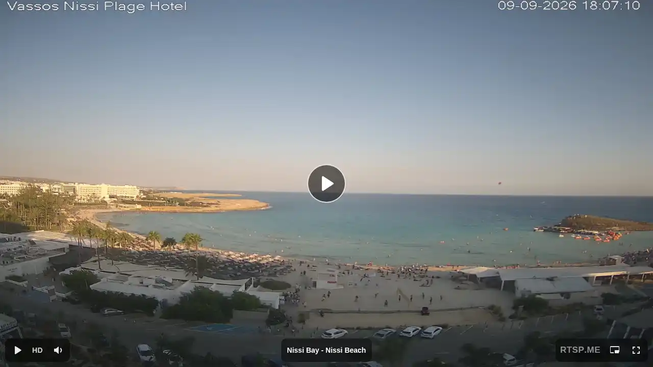 Webcam snapshot from :city — September 9, 2026 15:00