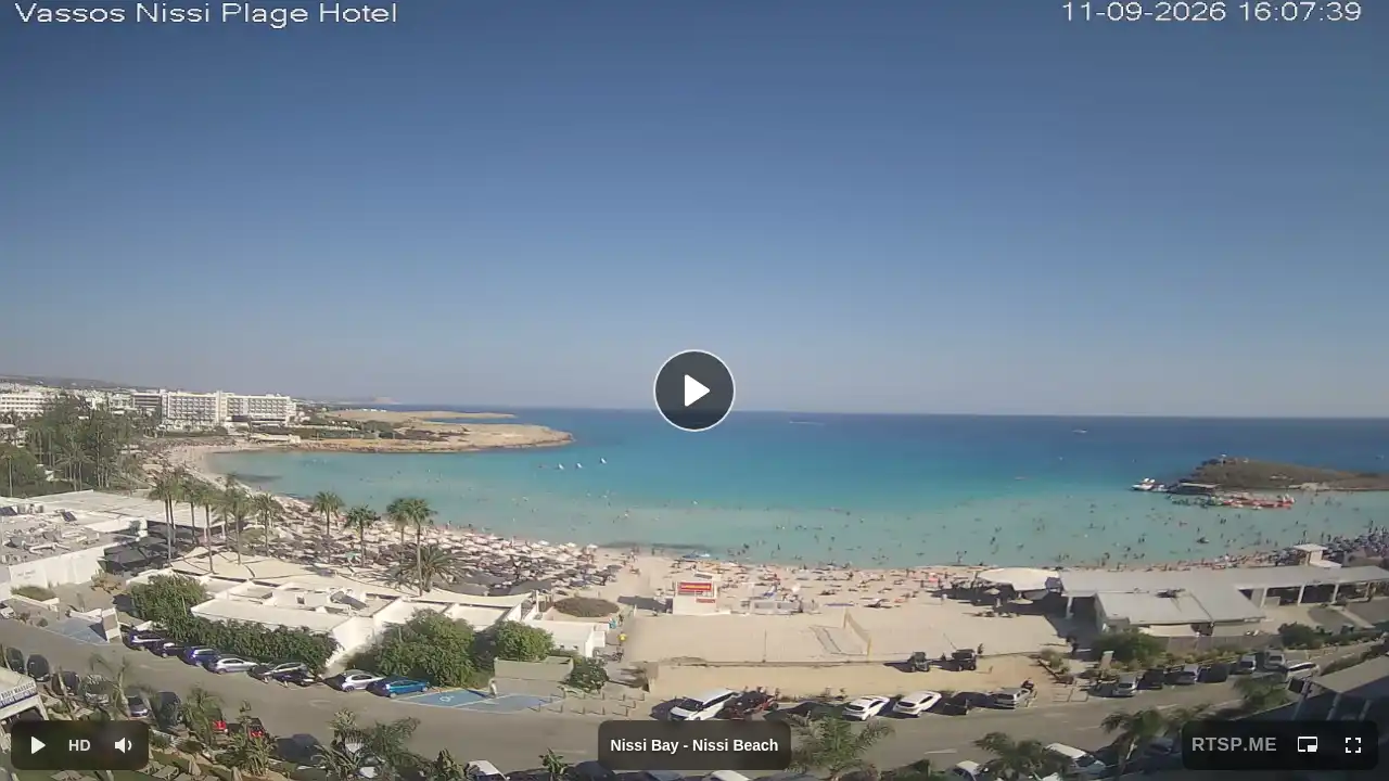 Webcam snapshot from :city — September 11, 2026 13:00