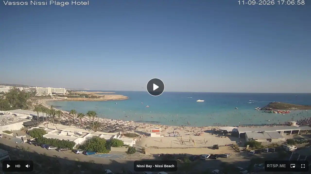 Webcam snapshot from :city — September 11, 2026 14:00