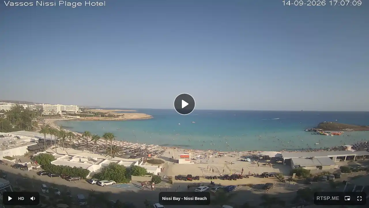 Webcam snapshot from :city — September 14, 2026 14:00