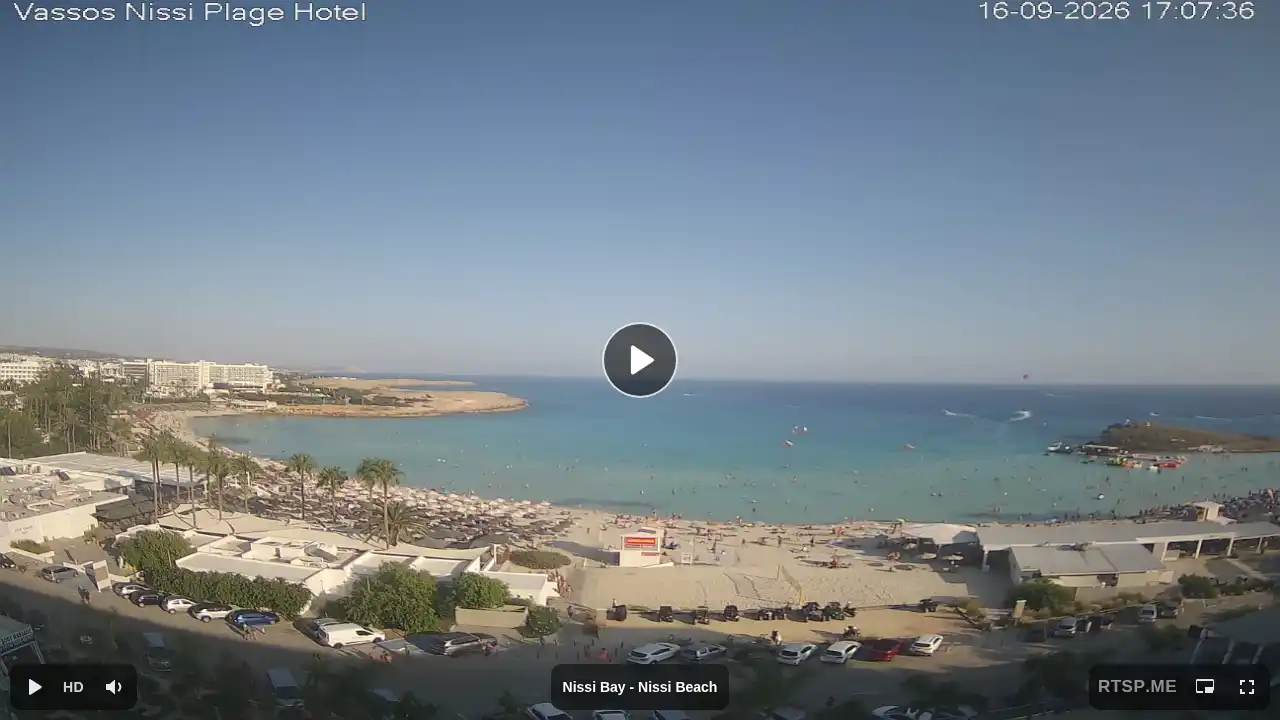 Webcam snapshot from :city — September 16, 2026 14:00