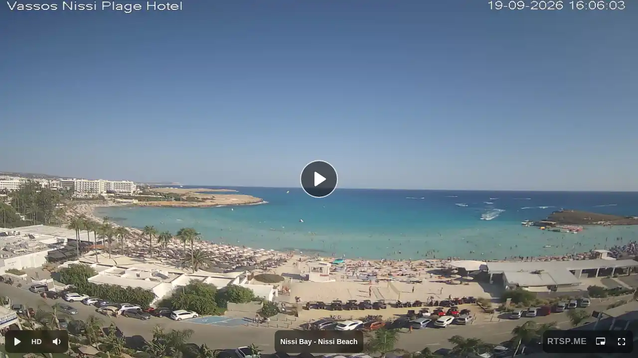 Webcam snapshot from :city — September 19, 2026 13:00