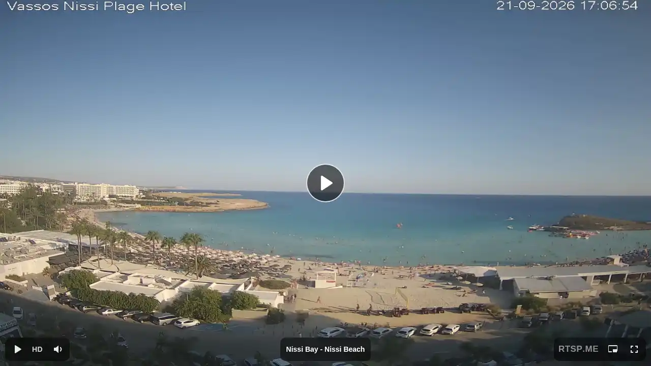 Webcam snapshot from :city — September 21, 2026 14:00