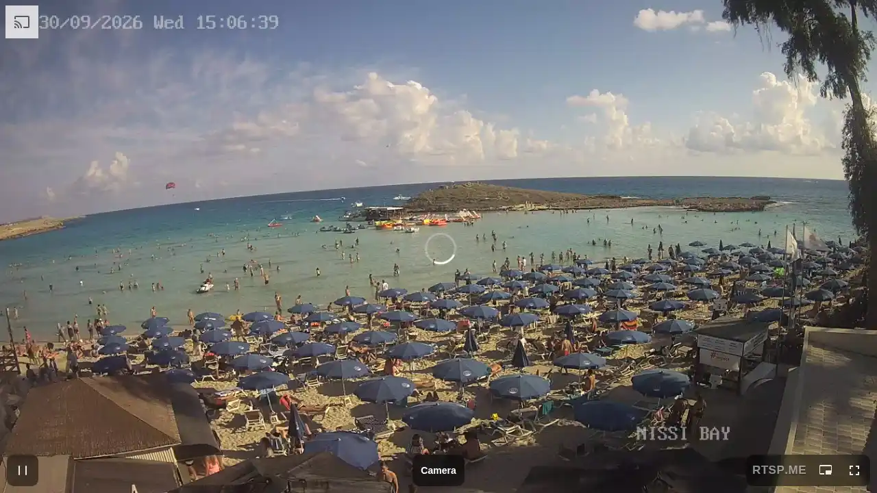 Webcam snapshot from :city — September 30, 2026 13:00