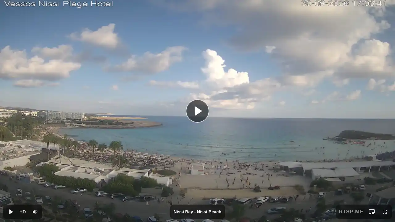 Webcam snapshot from :city — September 30, 2026 14:00
