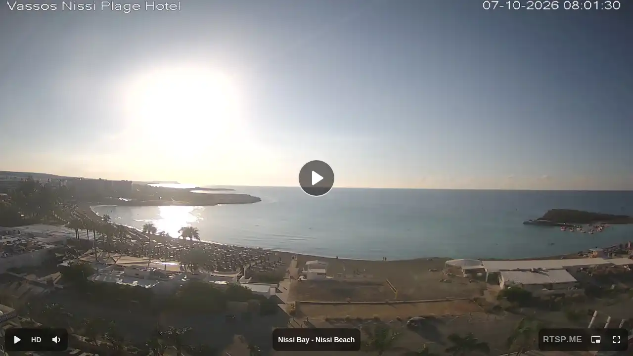 Webcam snapshot from :city — October 7, 2026 05:00