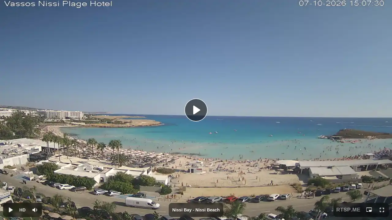Webcam snapshot from :city — October 7, 2026 12:00