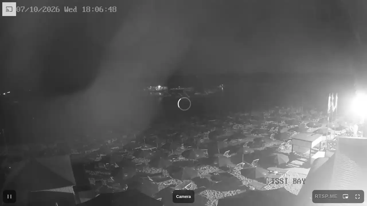 Webcam snapshot from :city — October 7, 2026 16:00