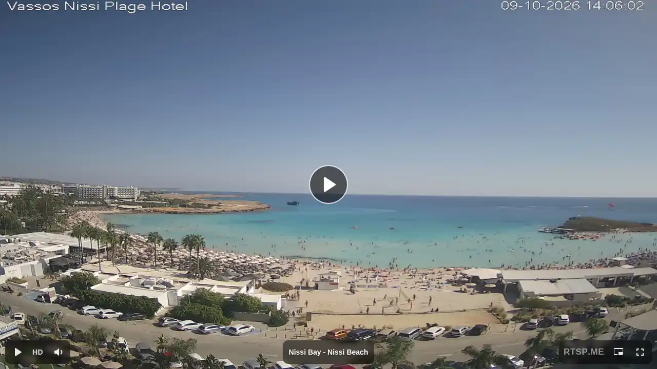 Webcam snapshot from :city — October 9, 2026 11:00