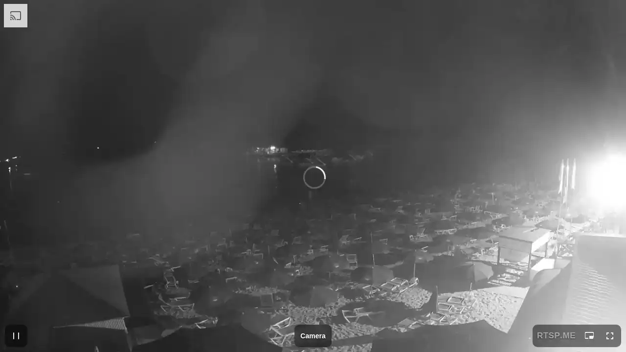 Webcam snapshot from :city — October 9, 2026 16:00