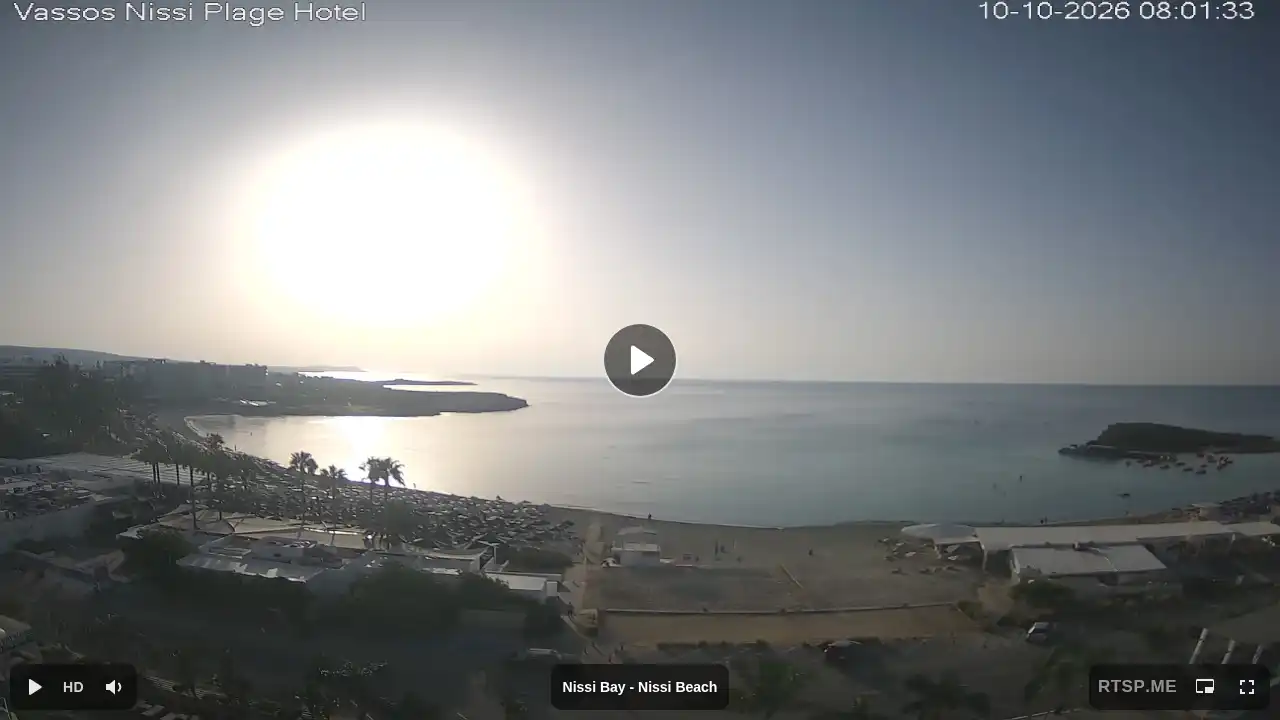 Webcam snapshot from :city — October 10, 2026 05:00