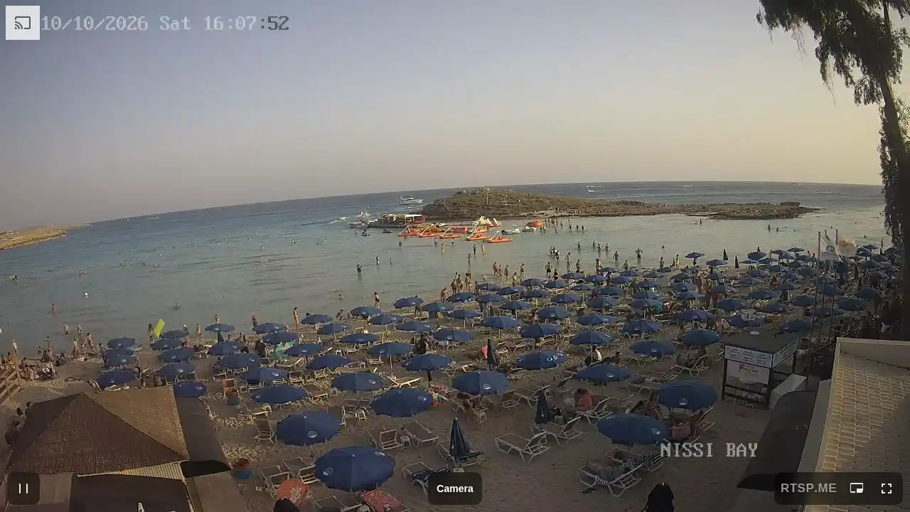 Webcam snapshot from :city — October 10, 2026 14:00