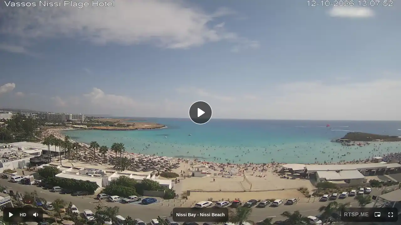 Webcam snapshot from :city — October 12, 2026 10:00