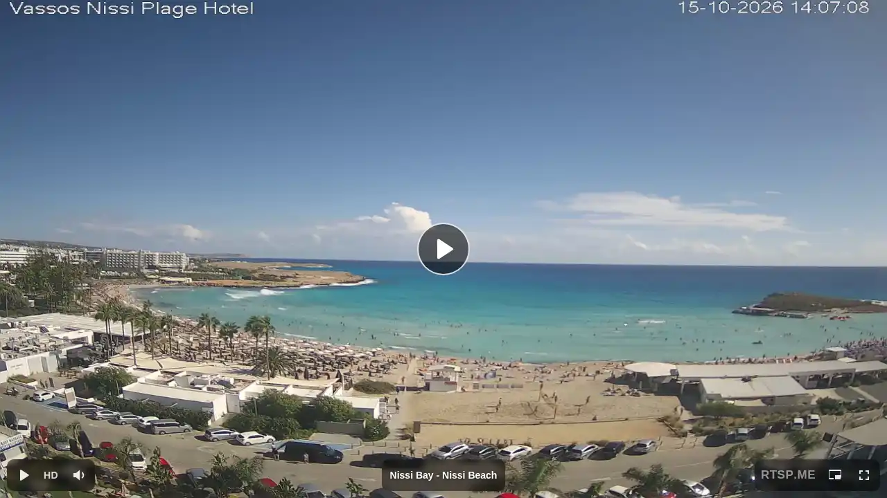 Webcam snapshot from :city — October 15, 2026 11:00