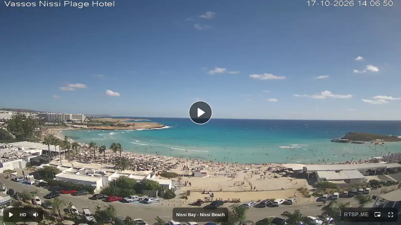 Webcam snapshot from :city — October 17, 2026 11:00